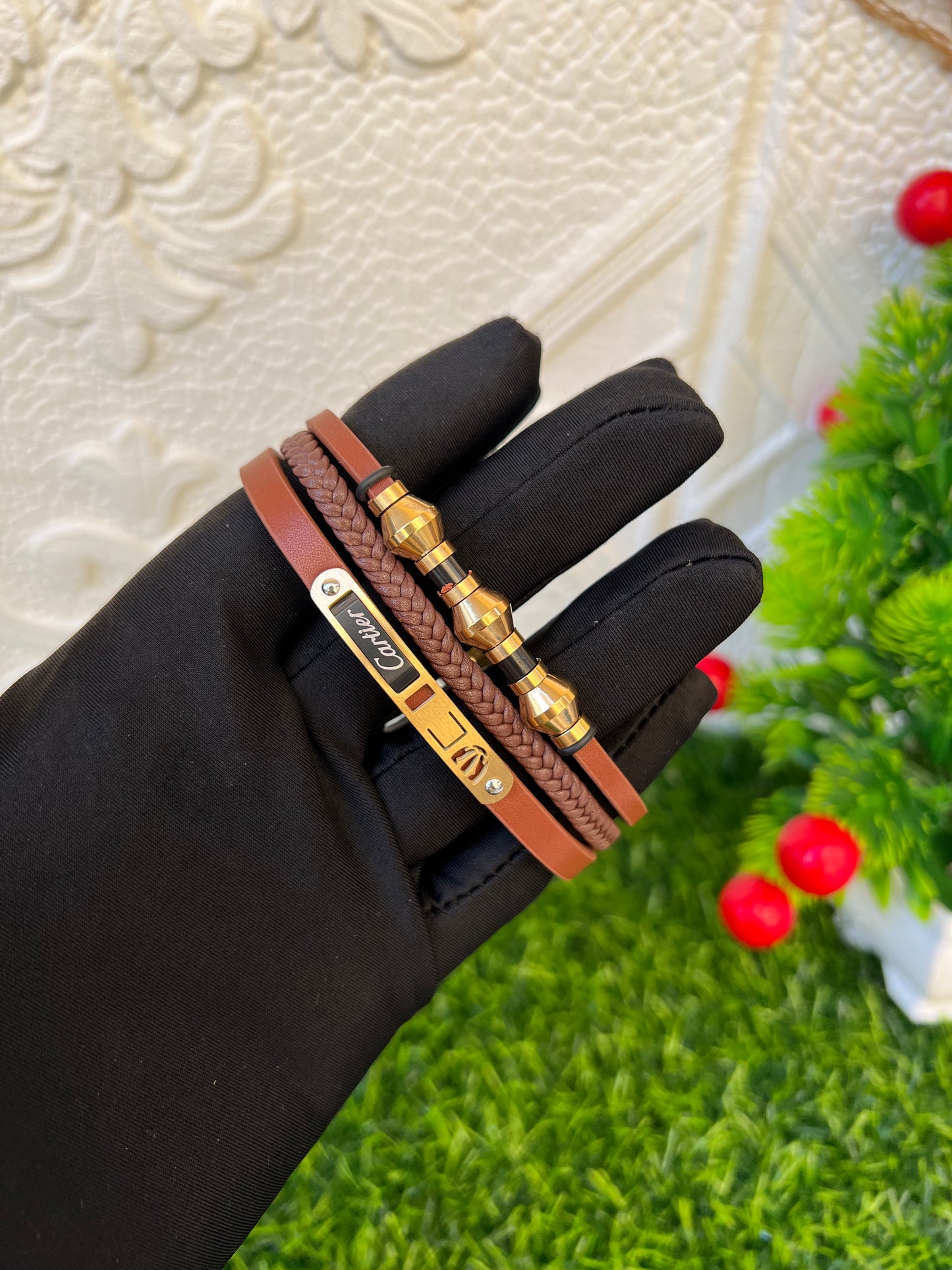 Brown and gold leather bracelet