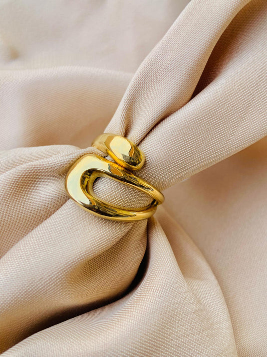 Gold rings