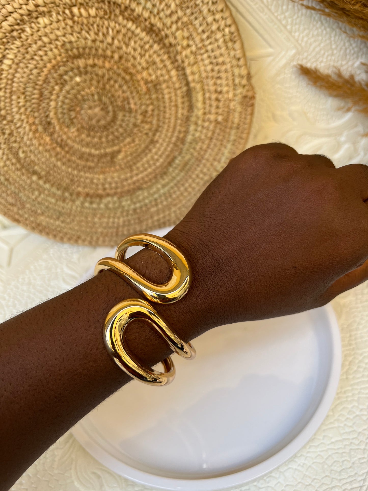 Kanyin gold chunky bangle