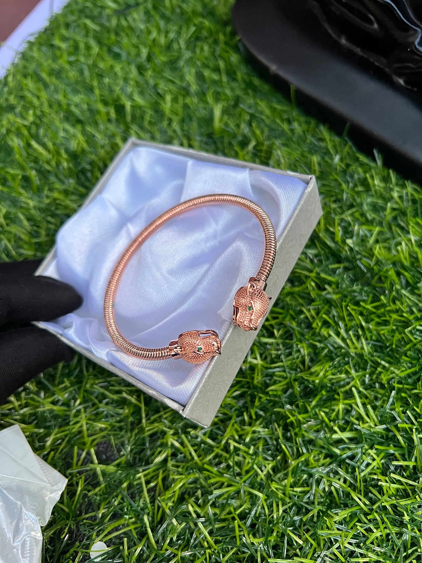 Rose gold bangle