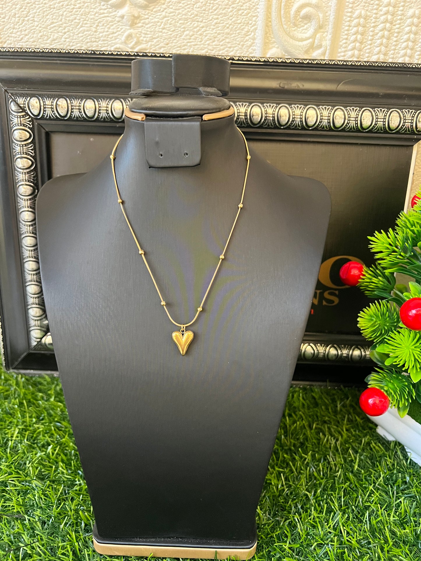 Theresa Gold Necklace