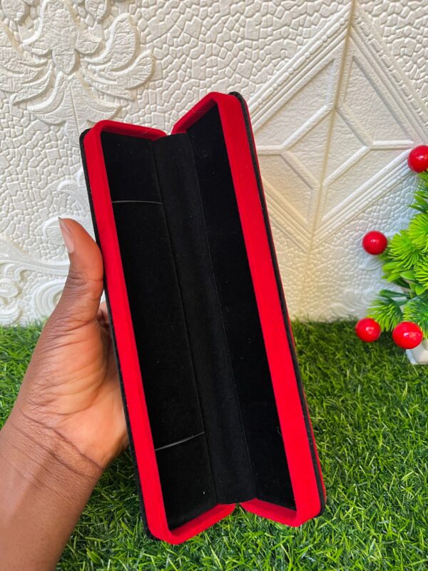 Bracelet / Necklace case