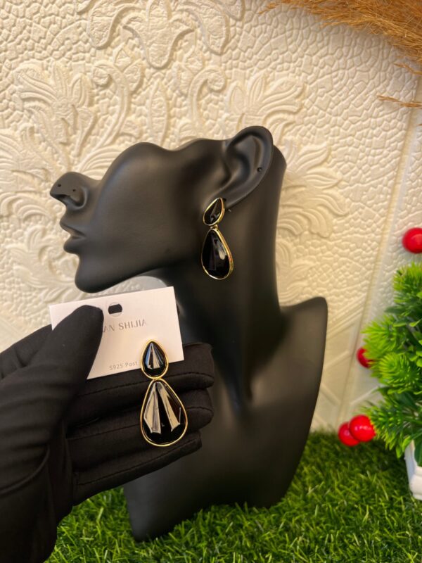 Venice black/gold earrings