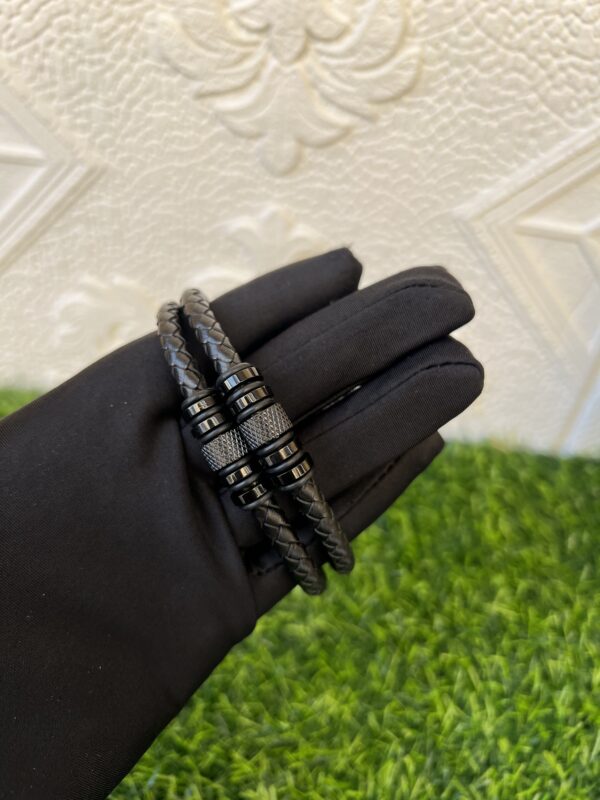 Male leather bracelets