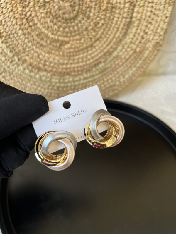 Glory three toned earrings