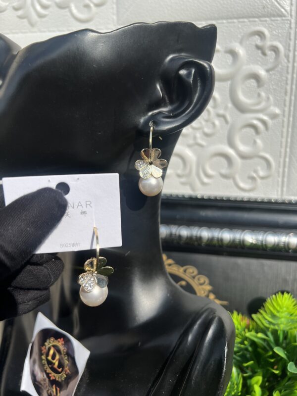 Pear drop earrings