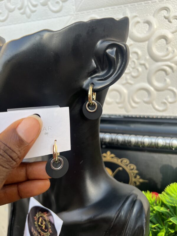 Minimalist Gold and black earrings
