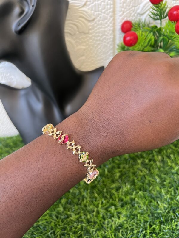 Gold multicolored bracelet
