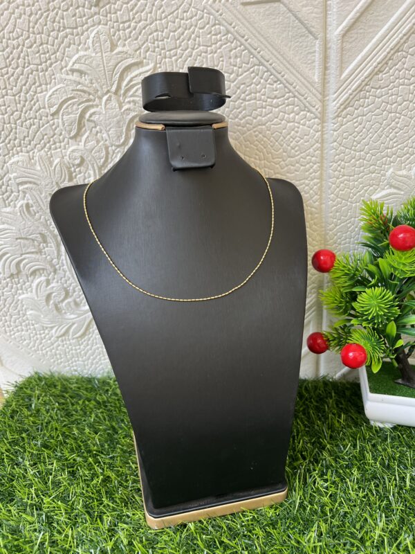 Gold replica necklace 2