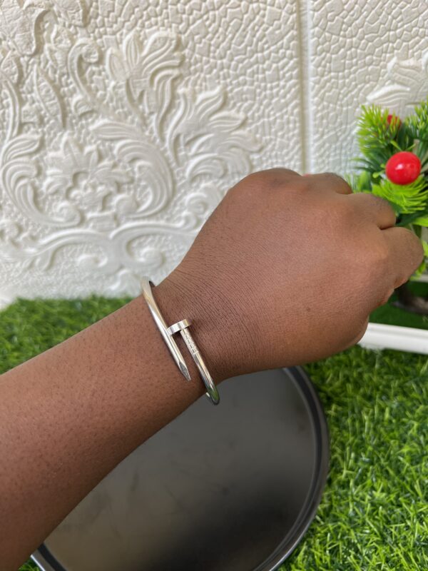 Silver nail bangle