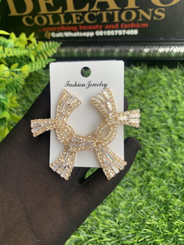 Success gold stoned earrings