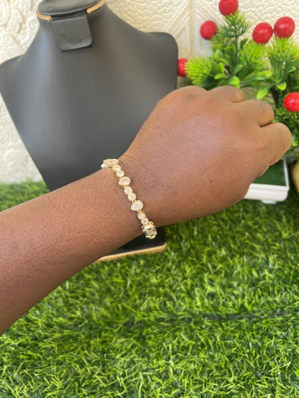 Miva gold stoned bracelet
