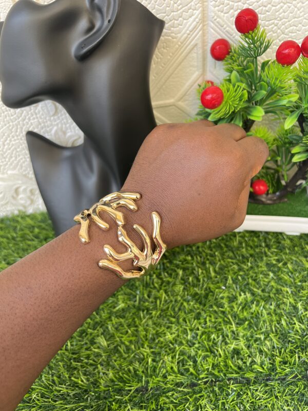 Fifi chunky bangle