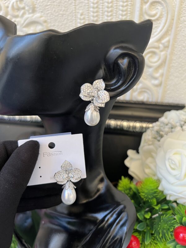 Wunmi bridal earrings
