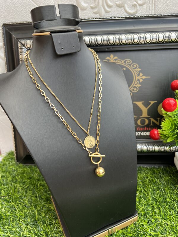 Layered gold necklace