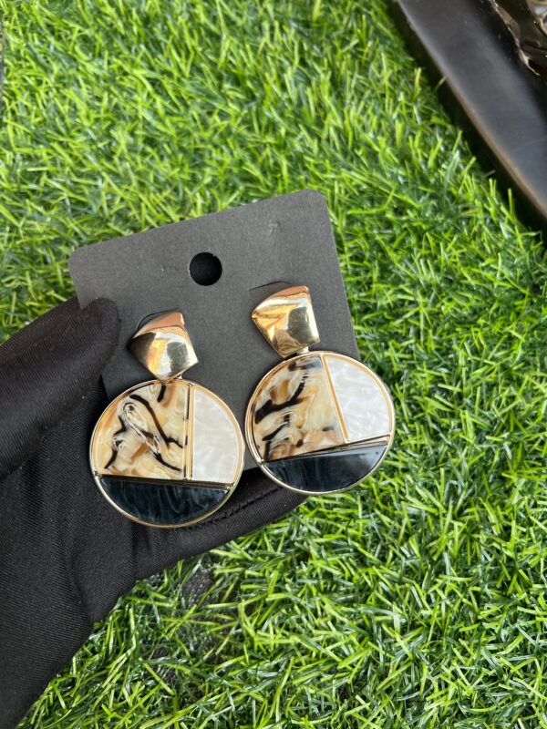 Gold/black acrylic earrings