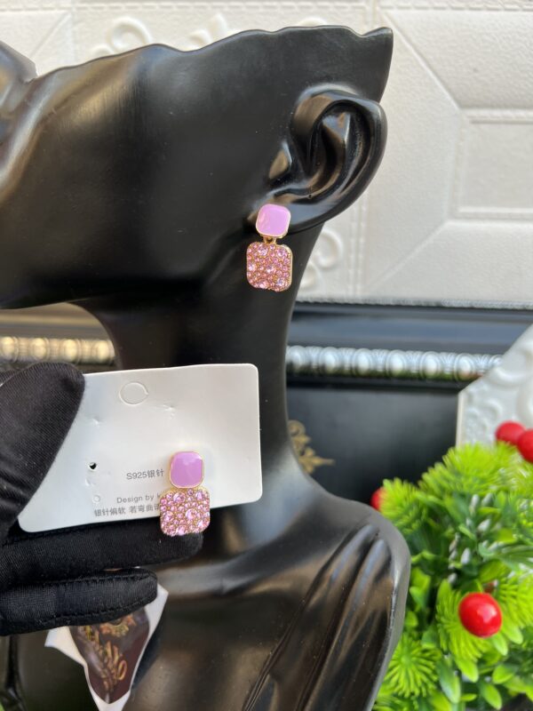 Purple /lilac stoned earrings