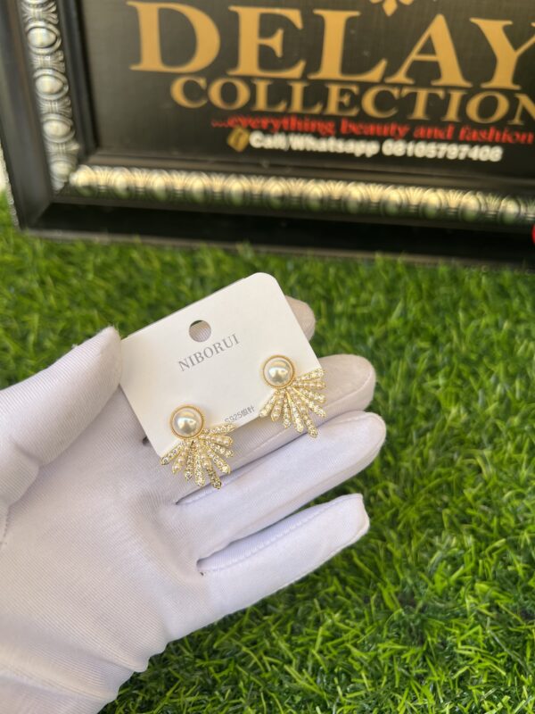 Gold earrings