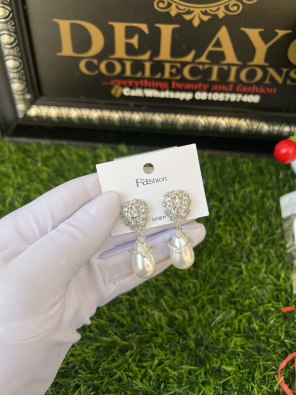 Layo bridal earrings