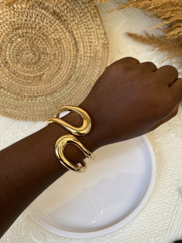 Tega gold chunky bangle