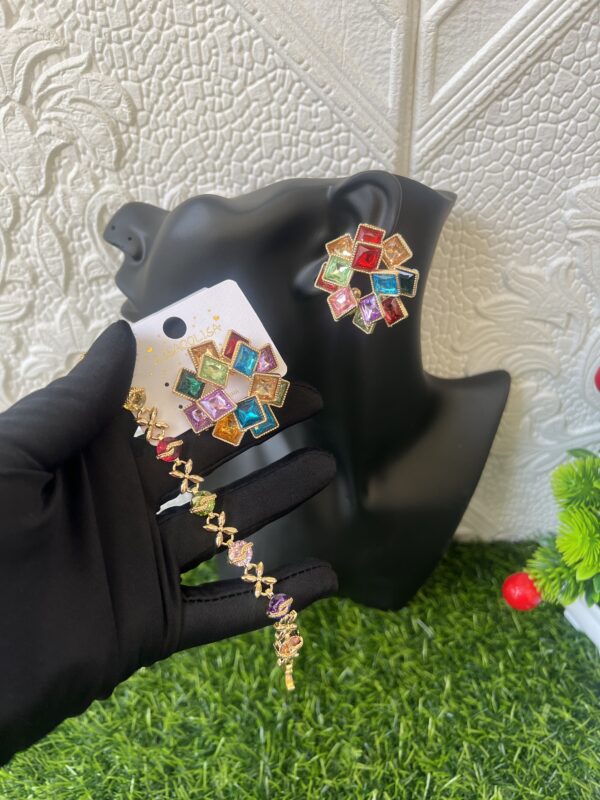 Multicolored earrings/bracelet combo
