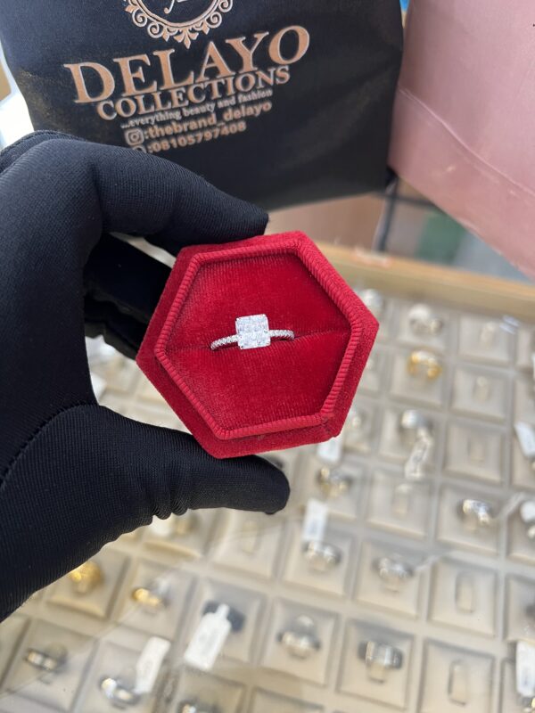Vera engagement ring