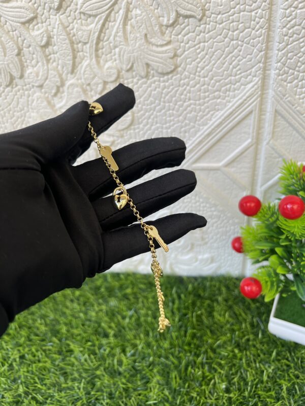 Candace gold bracelet