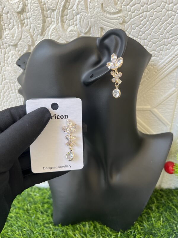 Gold stoned earrings
