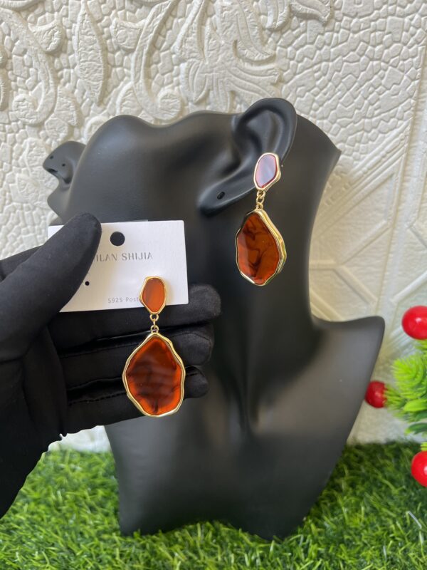 Nessa brown/gold earrings