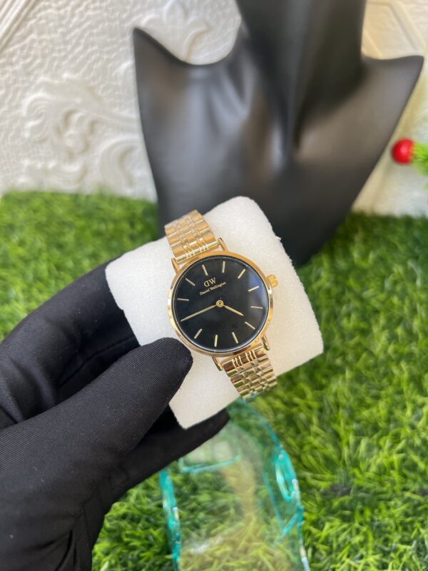 Gold chain DW watch for her