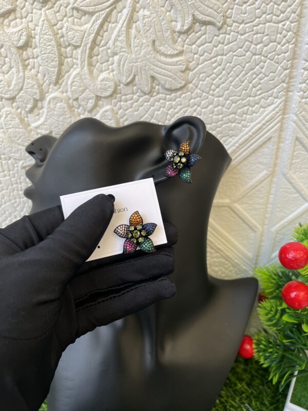 Annie multicolored stoned earrings