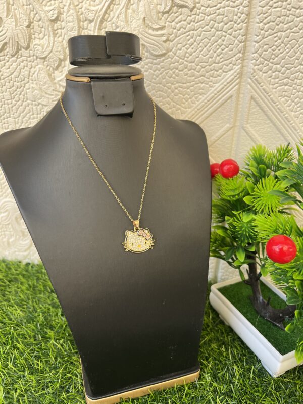 Gold Teddy necklace