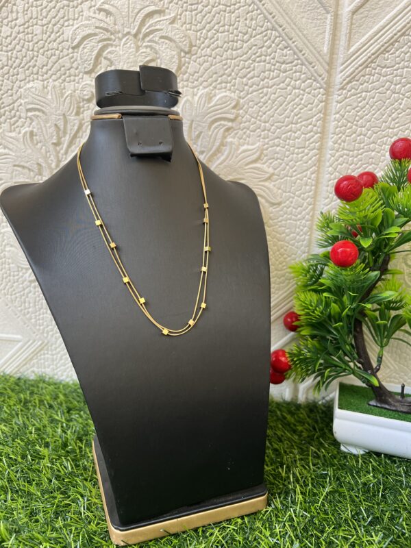 Debby gold layered necklace