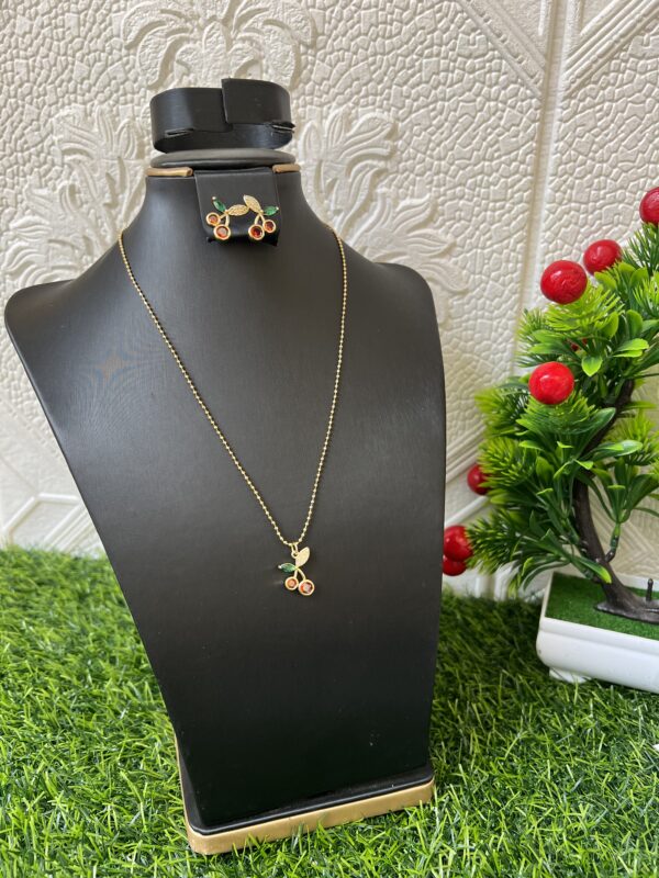 Beautiful jewelry set