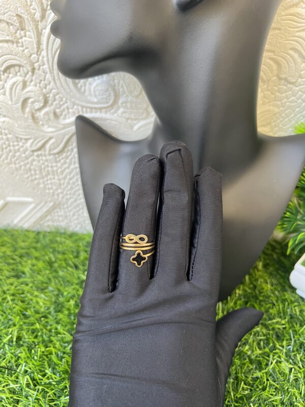 Bliss gold ring