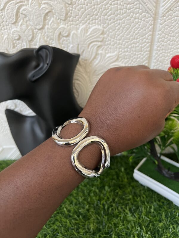 Silver chunky bangle