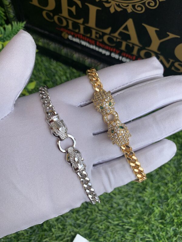 Silver unisex bracelet