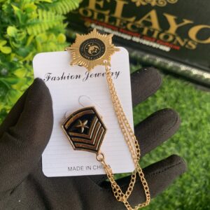 Gold/black male lapel
