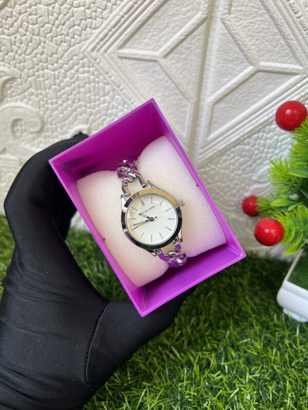 Vanessa silver wristwatch