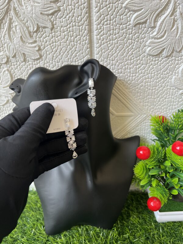 Stoned silver earrings