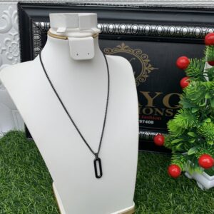 King black necklace