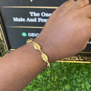 Gold steel bracelet 124