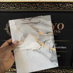 White/ grey gift bag