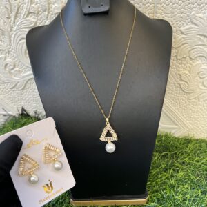 bri gold/pearl jewelry set