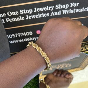 mari maxi gold twist bracelet