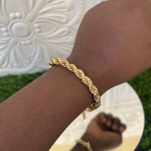 mari midi gold twist bracelet