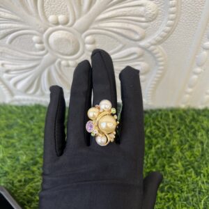 Luxe ring collections