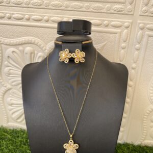 Seraphina gold jewelry set