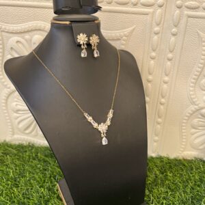 amira gold jewelry set