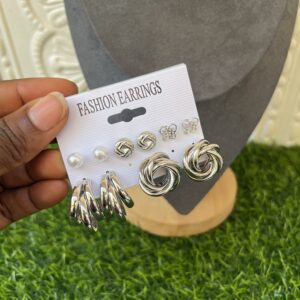 Priye silver earrings set